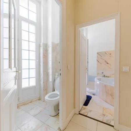 Prestige Designer Apartment, Super 아파트