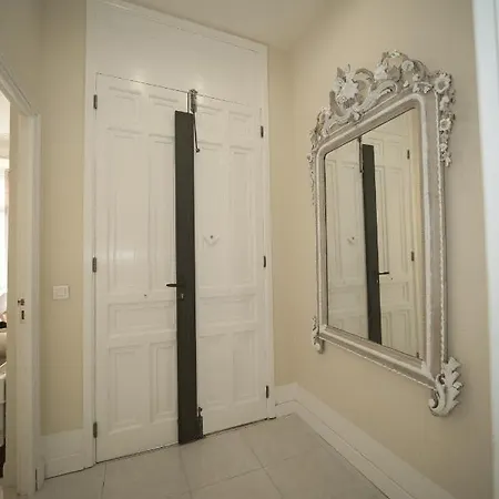 Prestige Designer Apartment, Super Νίκαια