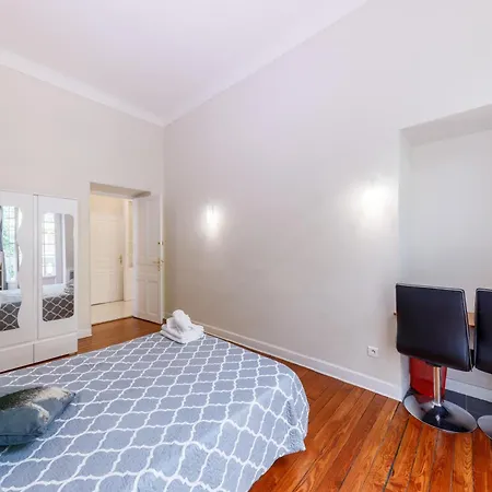 Prestige Designer Apartment, Super Διαμέρισμα *