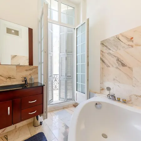 Διαμέρισμα Prestige Designer Apartment, Super