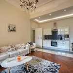 Lägenhet Prestige Designer Apartment, Super