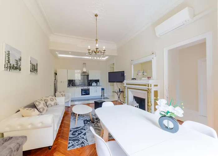 Prestige Designer Apartment, Super * Nizza