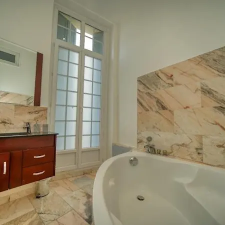 Appartamento Prestige Designer Apartment, Super